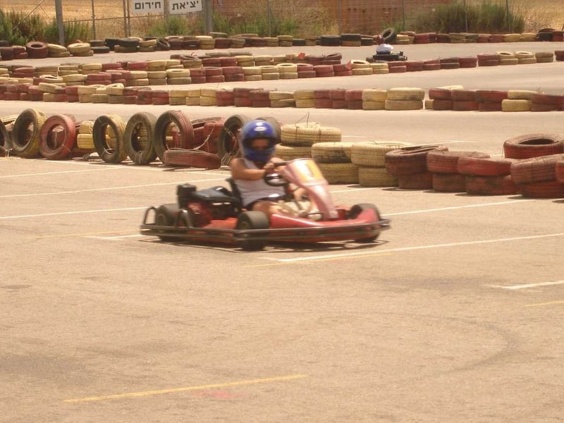 Comment entretenir la chaîne de transmission de son kart pour rouler plus vite